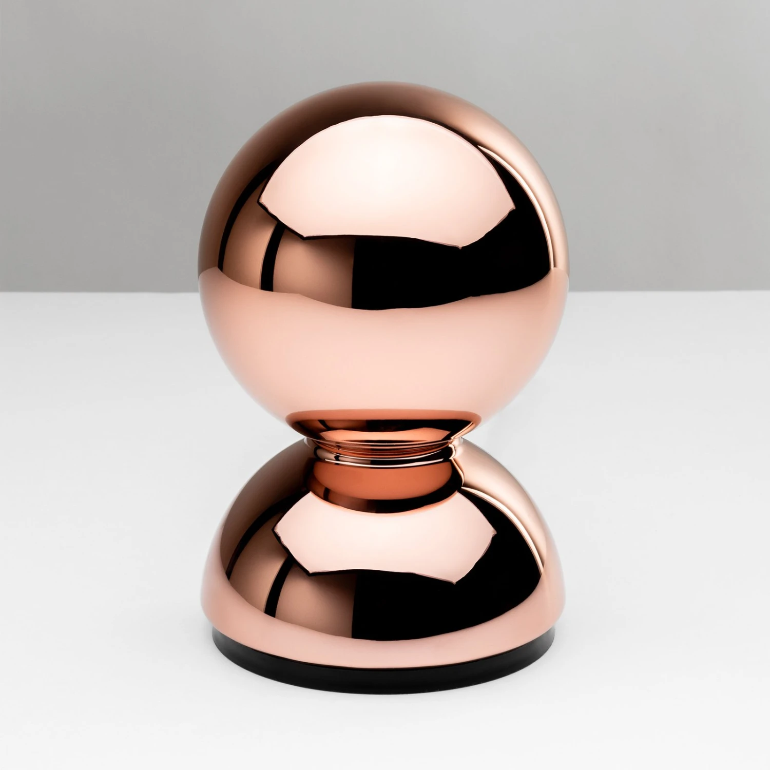 Artemide Eclisse Tischleuchte, Kupfer 6 Artemide Eclisse Tischleuchte, Kupfer – Bild 6