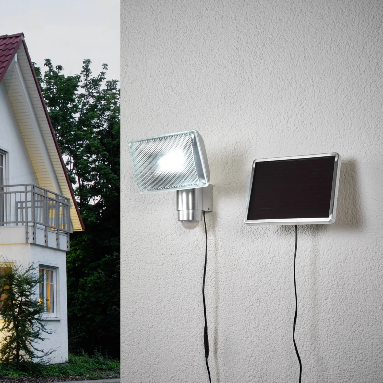 Brennenstuhl Solar-LED-Außenstrahler SOL 80 Mit Bewegungsmelder 2 Brennenstuhl Solar-LED-Außenstrahler SOL 80 Mit Bewegungsmelder – Bild 2