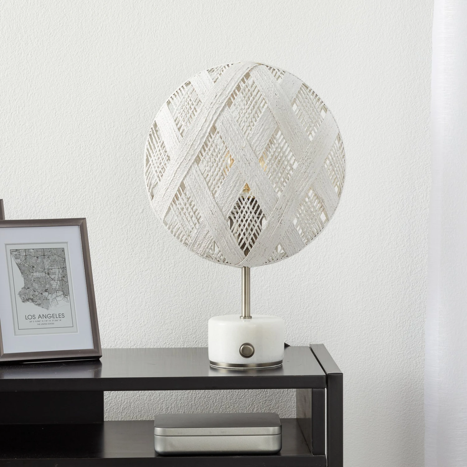 Forestier Chanpen S Diamant Tisch Silber/weiß 2 Forestier Chanpen S Diamant Tisch Silber/weiß – Bild 2