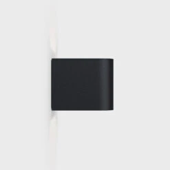 IP44.de Intro LED-Außenwandlampe 2.700K Deep Black -Heimbeleuchtung 5036146 2