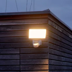 STEINEL XLED Home 2 SC Außenstrahler Weiß -Heimbeleuchtung 8505810 8