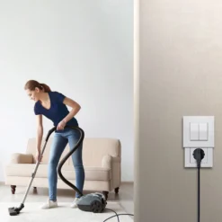 Die Versteckdose, Steckdoseneinsatz Mit Schalter -Heimbeleuchtung 9051001 4