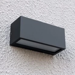 Lucande Bente - Eckige Außenwandleuchte, Grafit 14 Lucande Bente - Eckige Außenwandleuchte, Grafit -Heimbeleuchtung 9616022 5