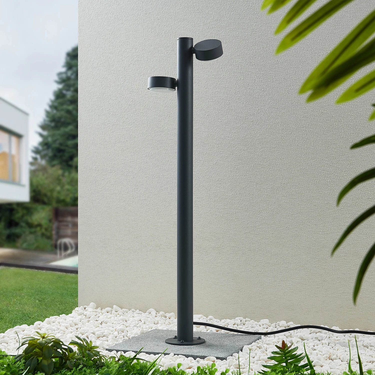 Lucande Kynlee LED-Pollerleuchte, 2-fl., 75 Cm 2 Lucande Kynlee LED-Pollerleuchte, 2-fl., 75 Cm – Bild 2