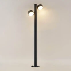 Lucande Kynlee LED-Pollerleuchte, 2-fl., 75 Cm 15 Lucande Kynlee LED-Pollerleuchte, 2-fl., 75 Cm -Heimbeleuchtung 9616238 6