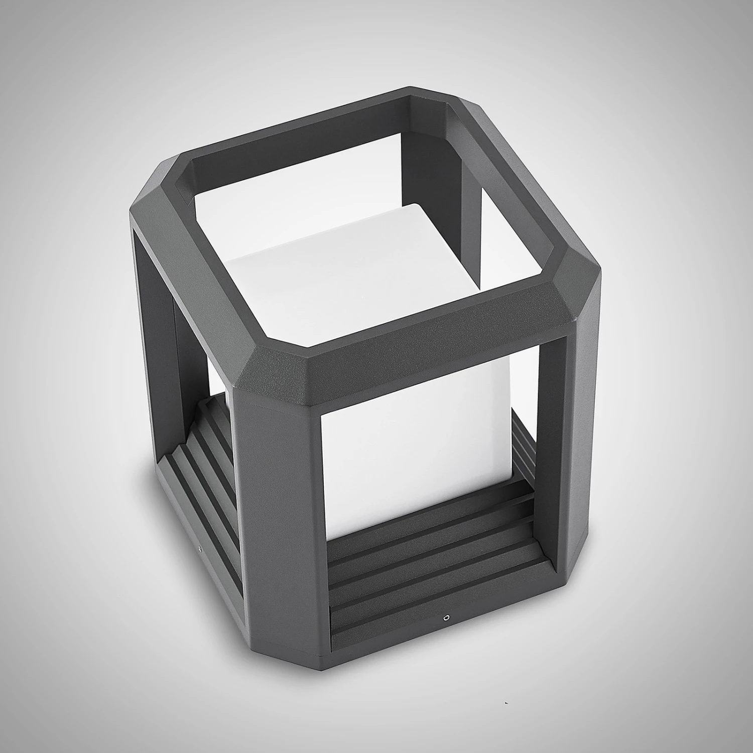 Lucande Serenella LED-Sockelleuchte 4 Lucande Serenella LED-Sockelleuchte – Bild 4