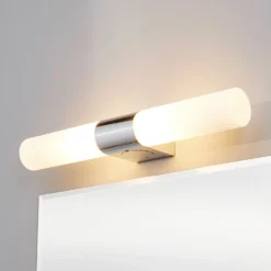 Ziva - Spiegelleuchte Mit Steckdose